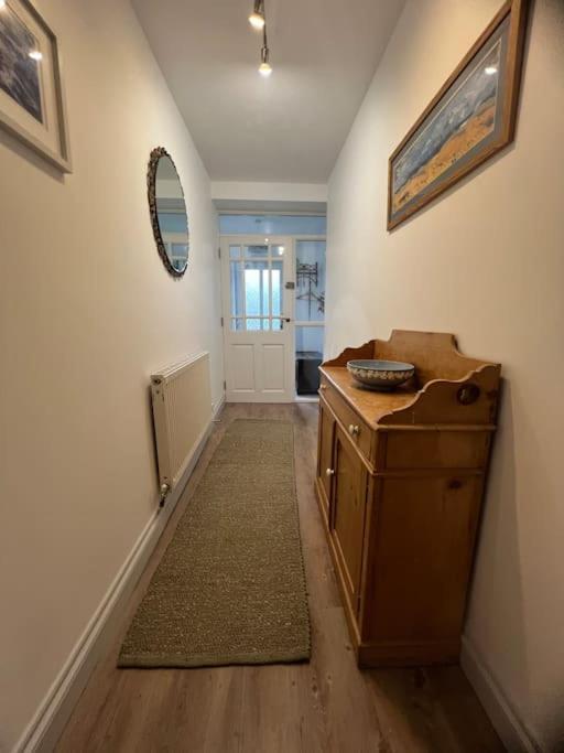 Self-Contained Ensuite Double Or Twin Bedroom In Pentir Bangor  Exterior foto